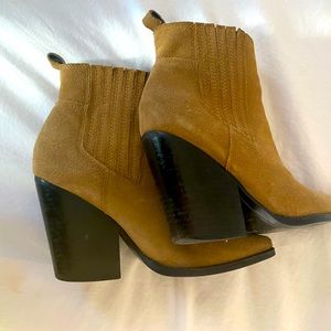 y2K suede cowboy booties